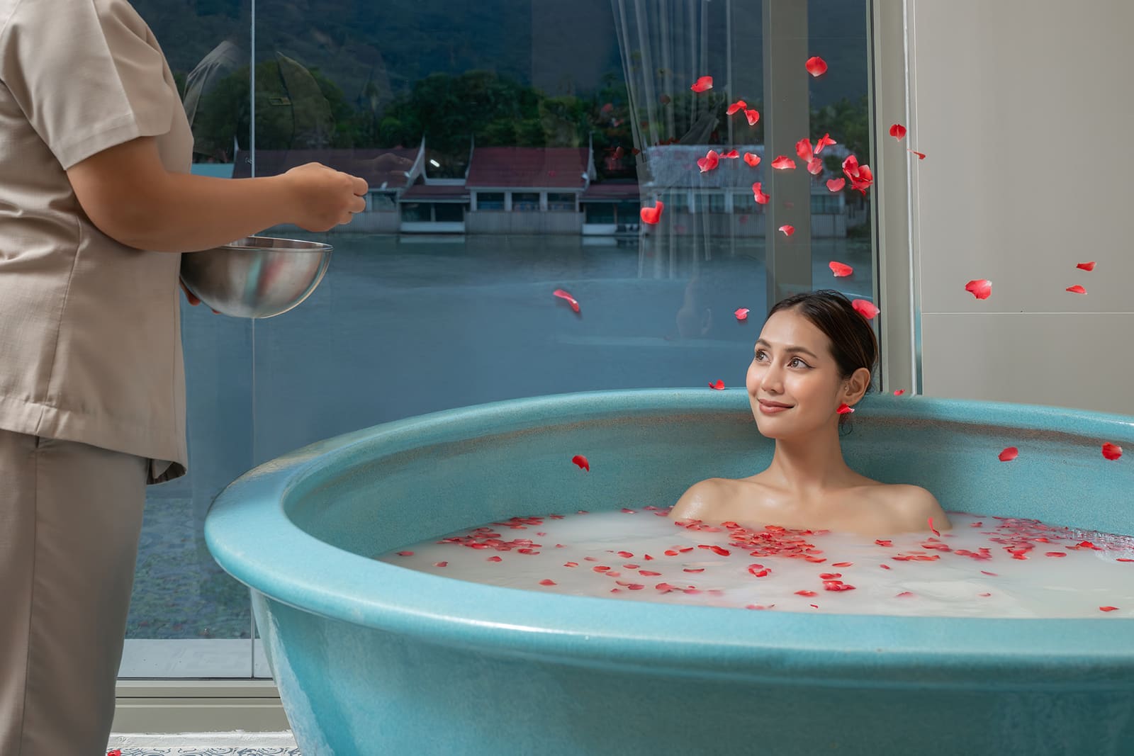 อ่างอาบน้ำดอกไม้ divana anda spa
