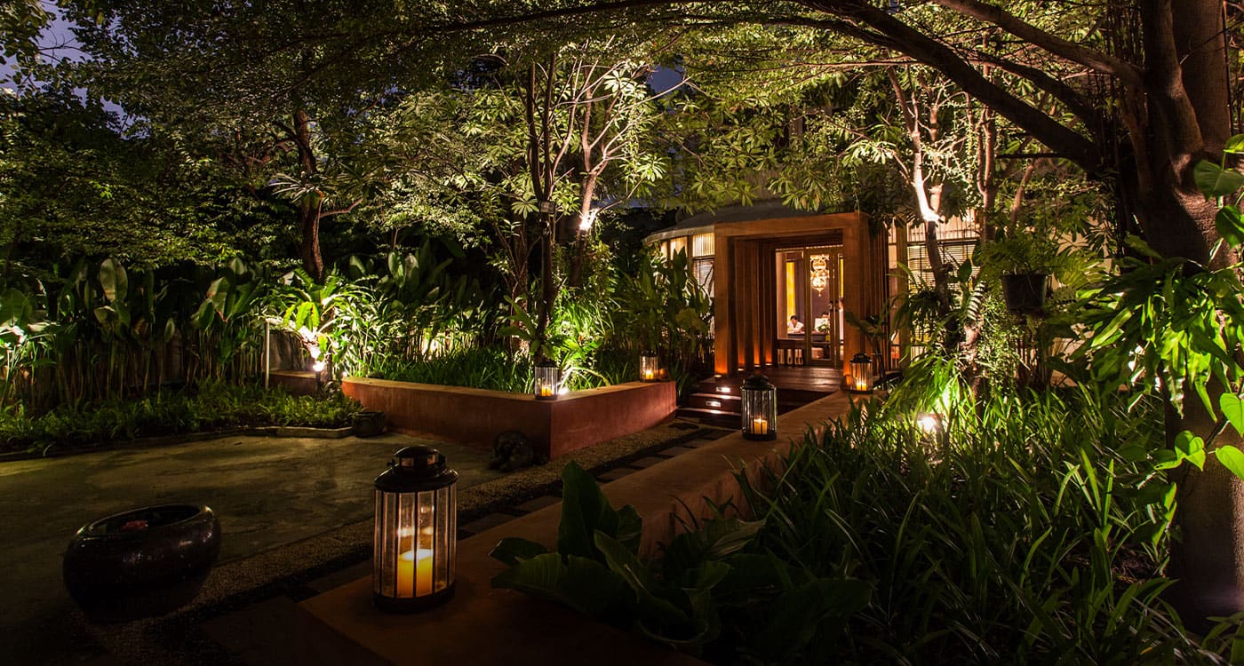 สวนยามค่ำ divana divine spa
